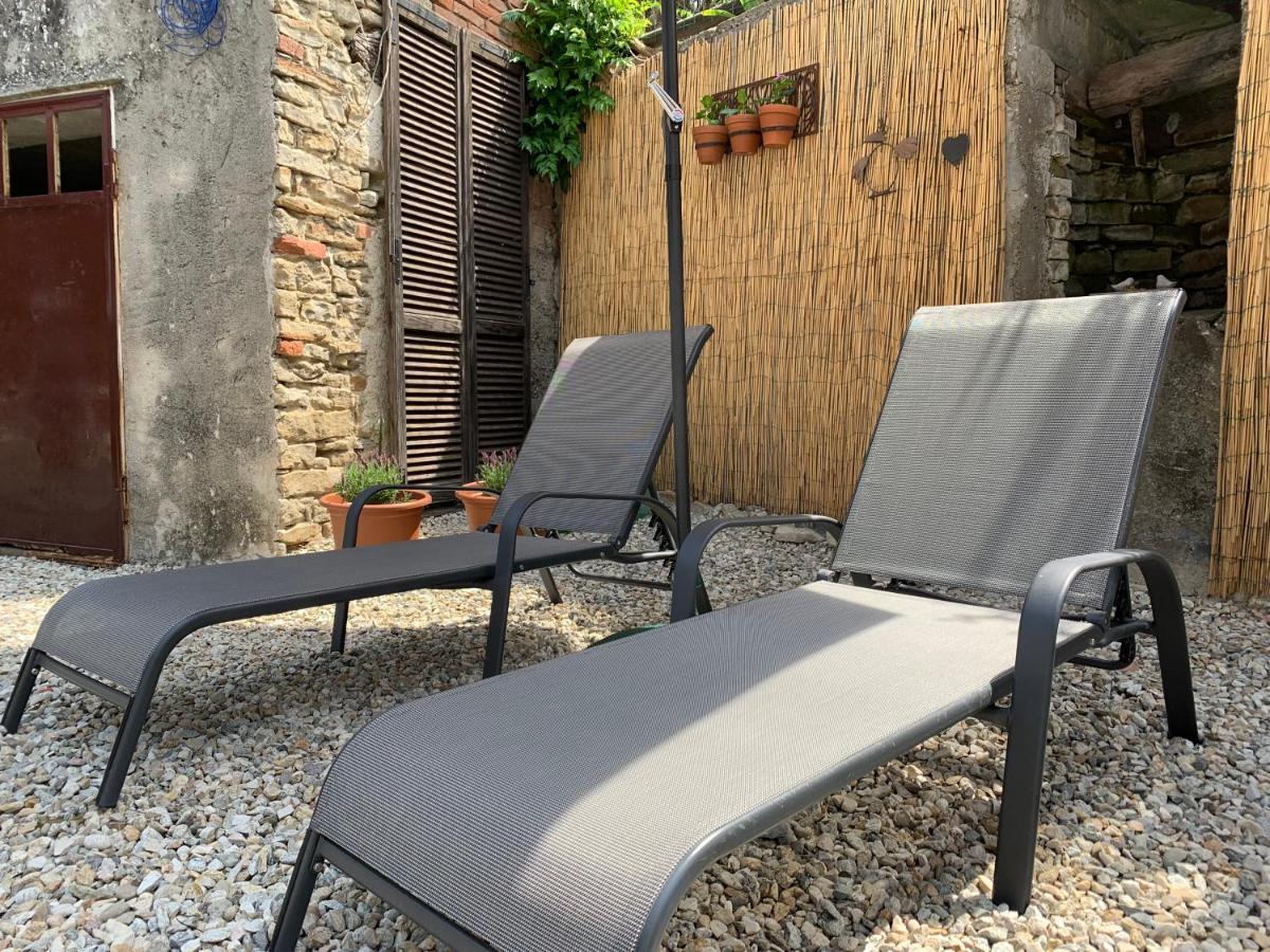 La Luce Delle Colline Bed & Breakfast Serravalle delle Langhe Luaran gambar